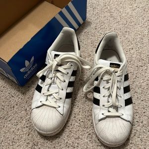 Adidas Superstar
